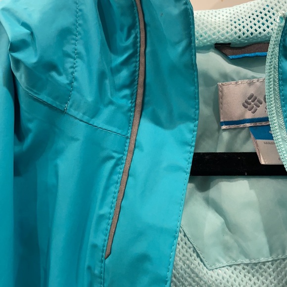 Columbia zipper nylon jacket - Picture 5 of 7